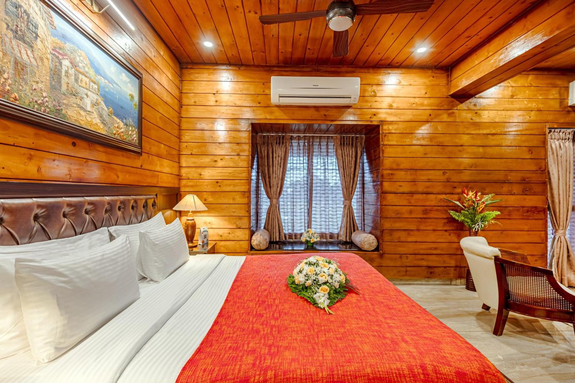 Salcete Beach Resort Colva Extérieur photo