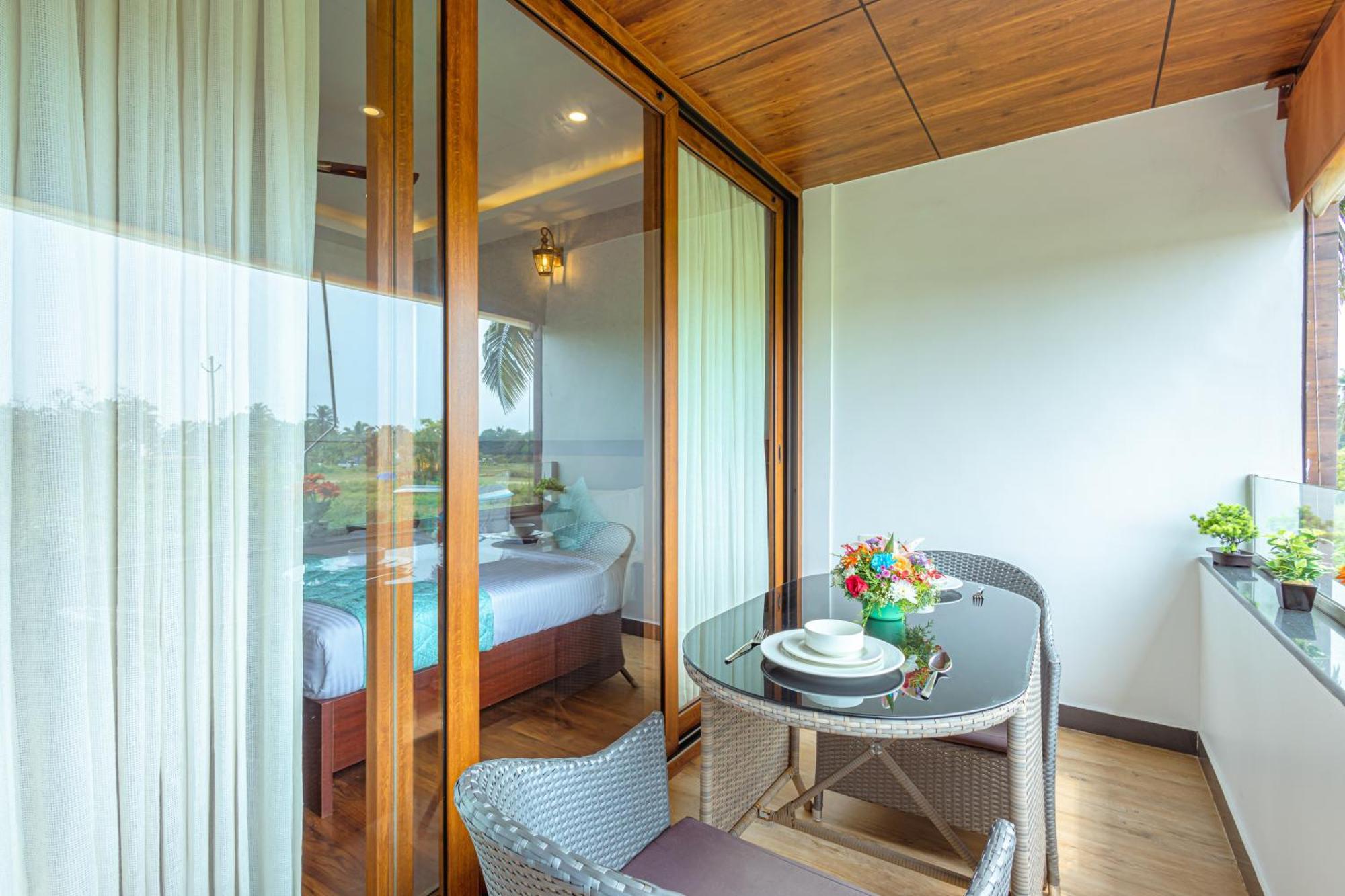 Salcete Beach Resort Colva Extérieur photo