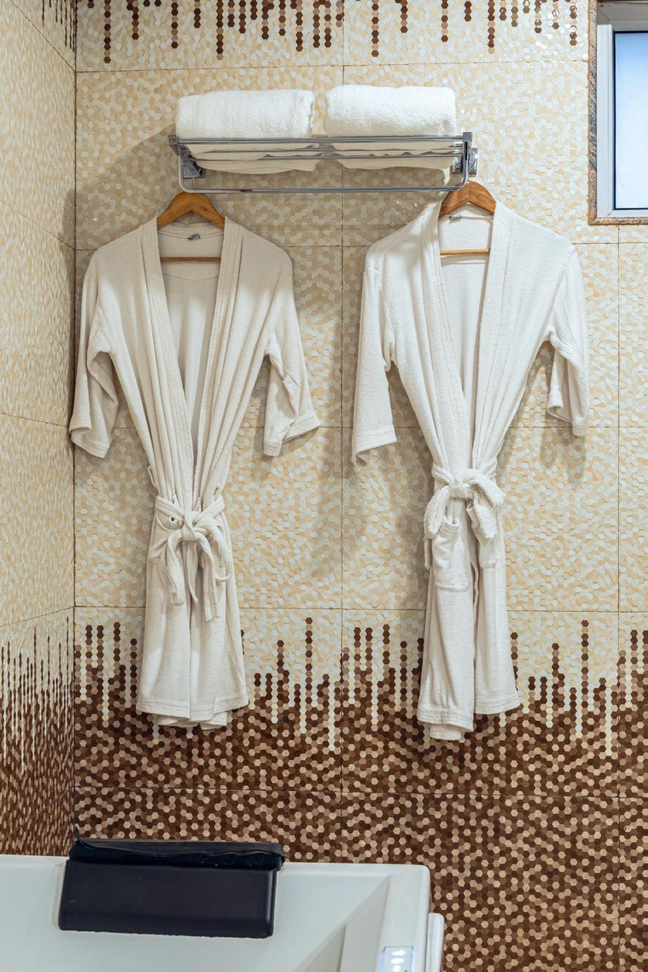 Salcete Beach Resort Colva Extérieur photo