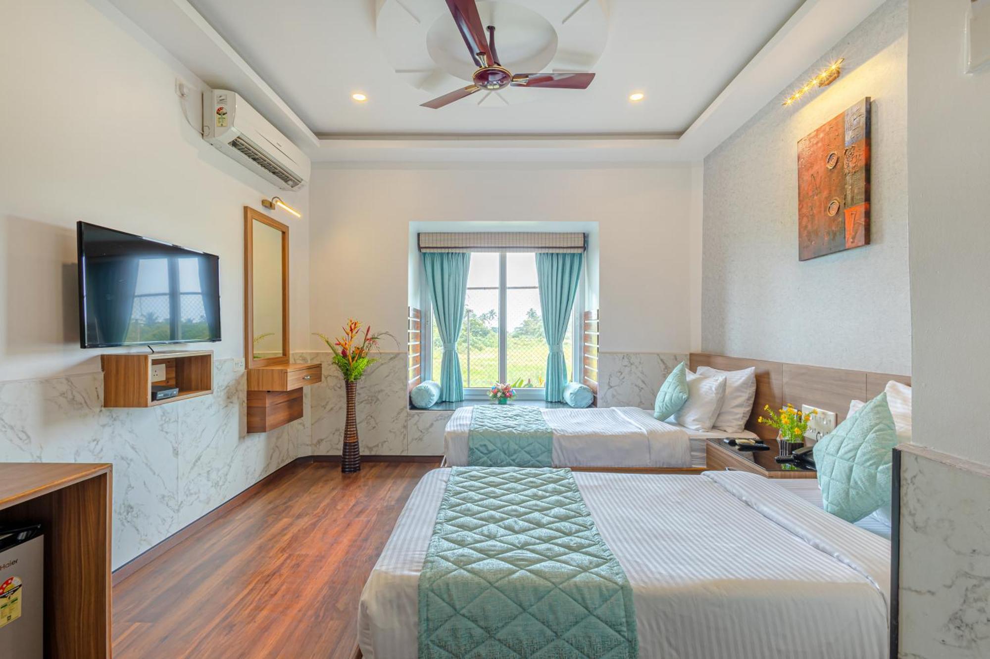Salcete Beach Resort Colva Extérieur photo