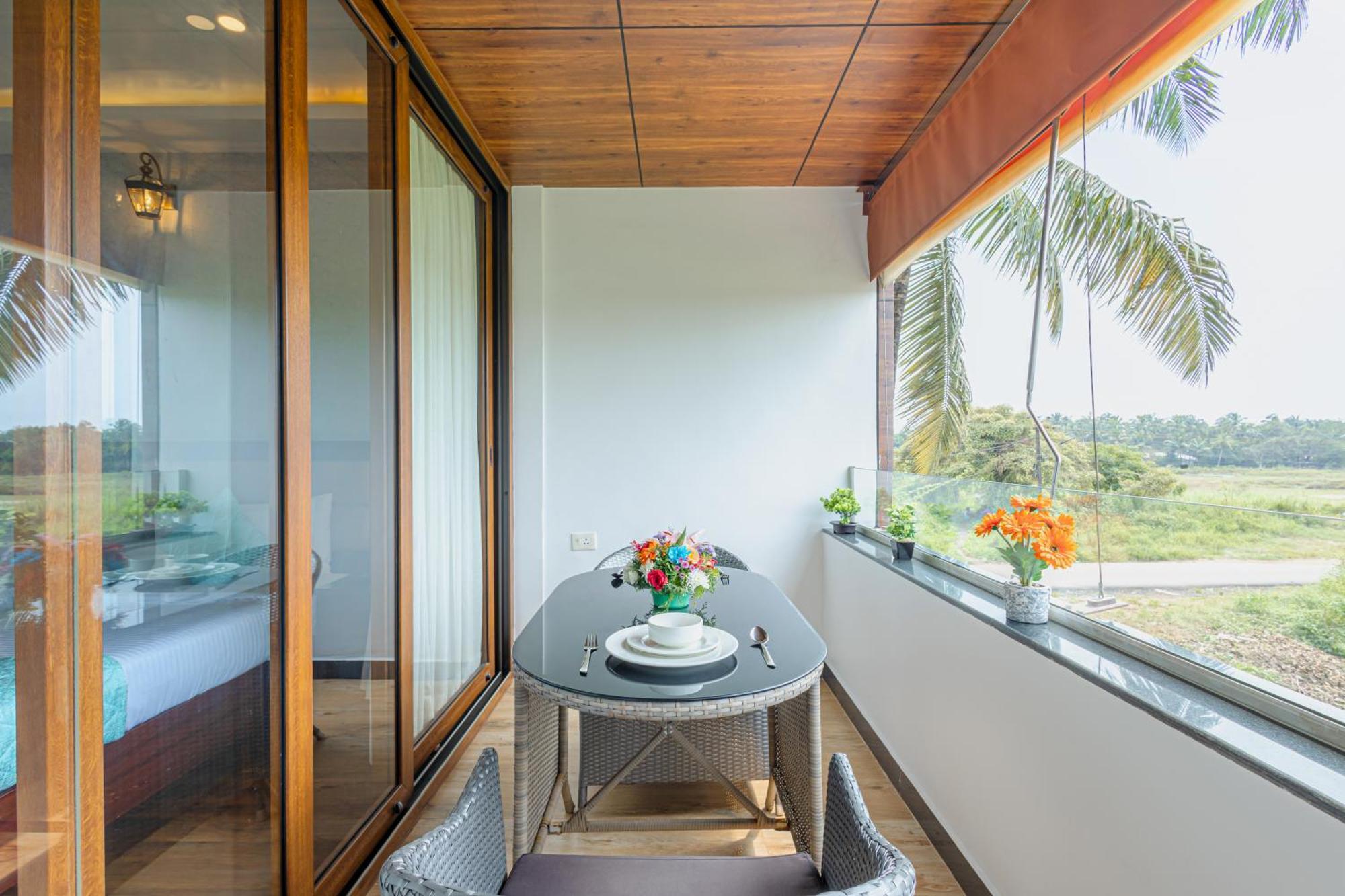Salcete Beach Resort Colva Extérieur photo