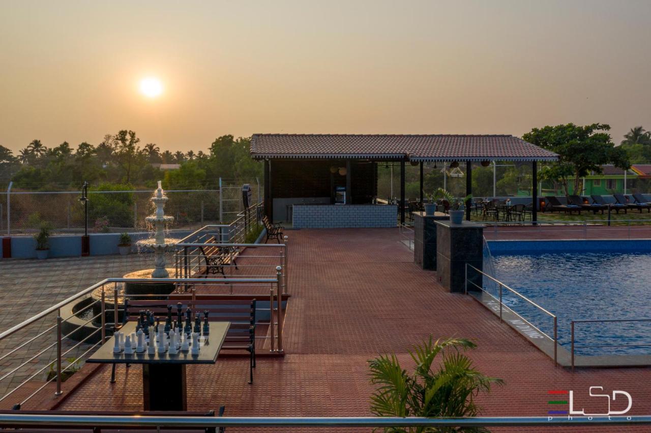 Salcete Beach Resort Colva Extérieur photo