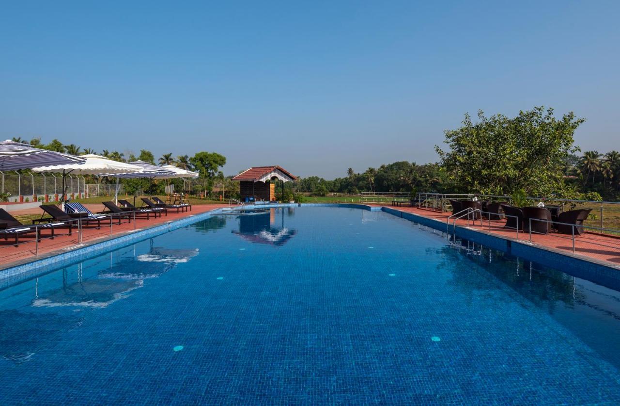 Salcete Beach Resort Colva Extérieur photo